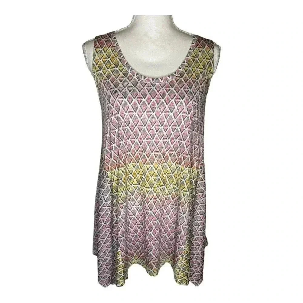 NEW a.n.a. Women’s Medium Pink Multi Geometric Print‎ Swing Tank NWT